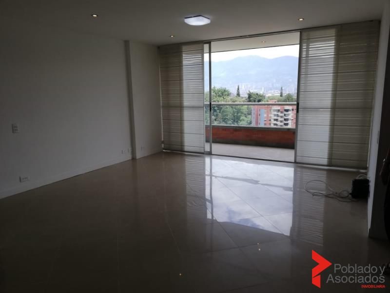 Apartamento en arriendo Antioquia Envigado Zúñiga 145 m2 Habitaciones 3 Baños 3 Garajes 2 Precio $5300000