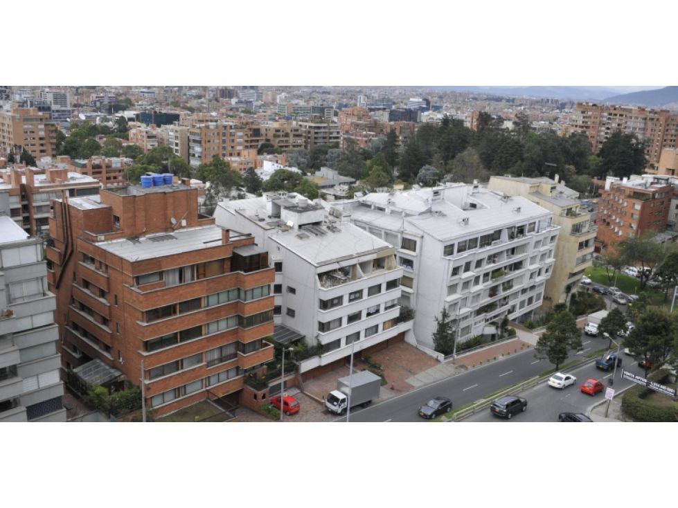 Apartamento en arriendo Cundinamarca Bogotá Santa Ana Oriental 180 m2 Habitaciones 3 Baños 3 Garajes 3 Precio $14900000
