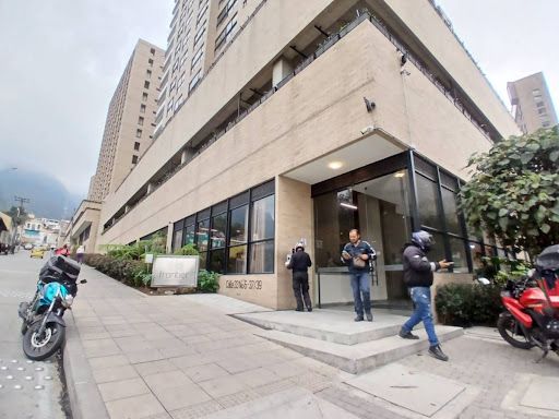 Apartamento en arriendo Cundinamarca Bogotá San Martin 53 m2 Habitaciones 1 Baños 2 Garajes 1 Precio $2600000