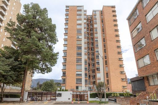 Casa en arriendo Cundinamarca Bogotá Ub Santa Coloma 146 m2 Habitaciones 3 Baños 2 Garajes 2 Precio $5309500