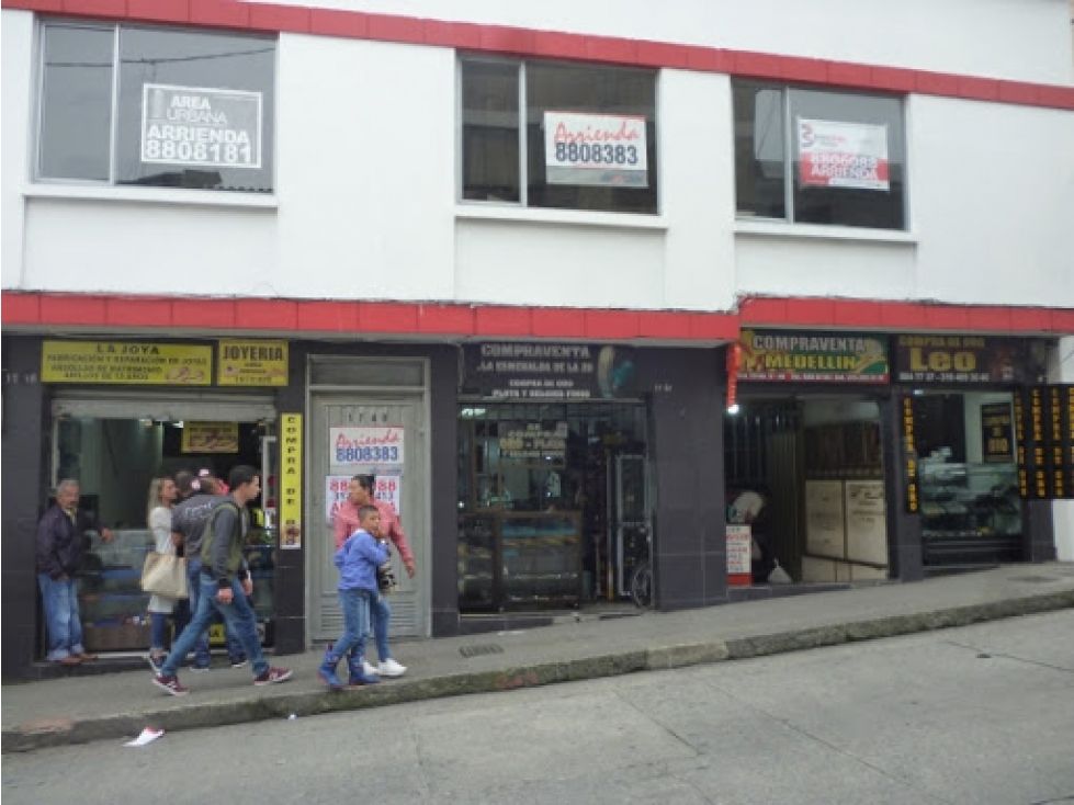 Casa en arriendo Caldas Manizales Lleras 210 m2 Habitaciones 6 Baños 2 Garajes 0 Precio $1700000