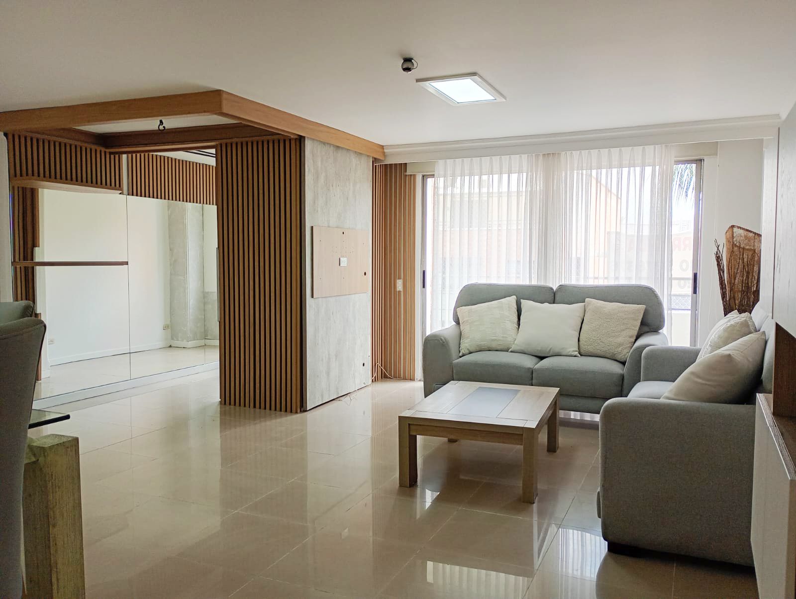 Apartamento en arriendo Antioquia Medellín Florida Nueva 120 m2 Habitaciones 3 Baños 3 Garajes 1 Precio $4800000