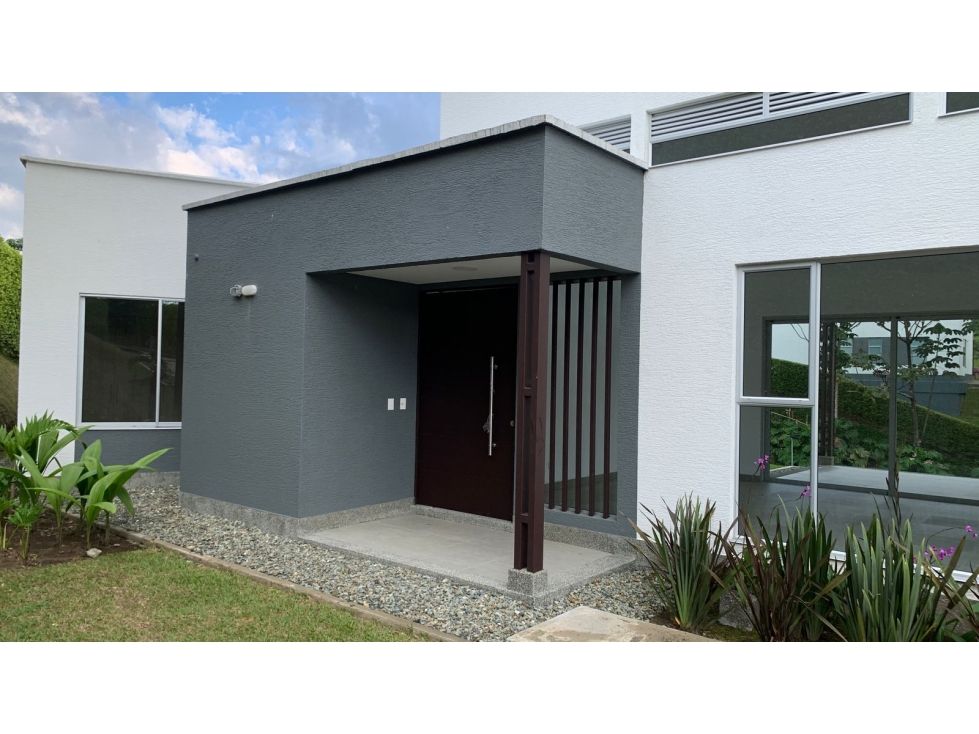 Casa Campestre en arriendo Quindío Armenia Armenia 245 m2 Habitaciones 4 Baños 5 Garajes 2 Precio $8296000