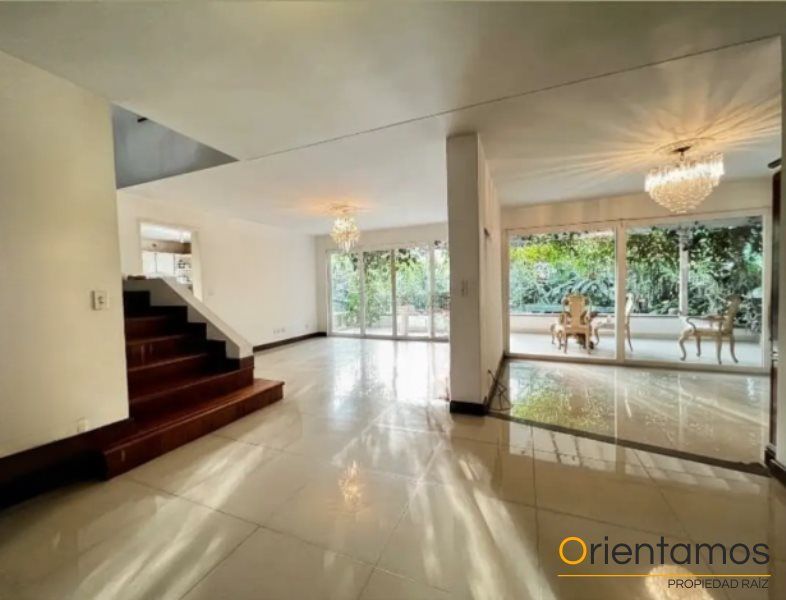 Casa en arriendo Antioquia Medellín Santa Maria De Los Angeles 492 m2 Habitaciones 4 Baños 4 Garajes 2 Precio $29000000