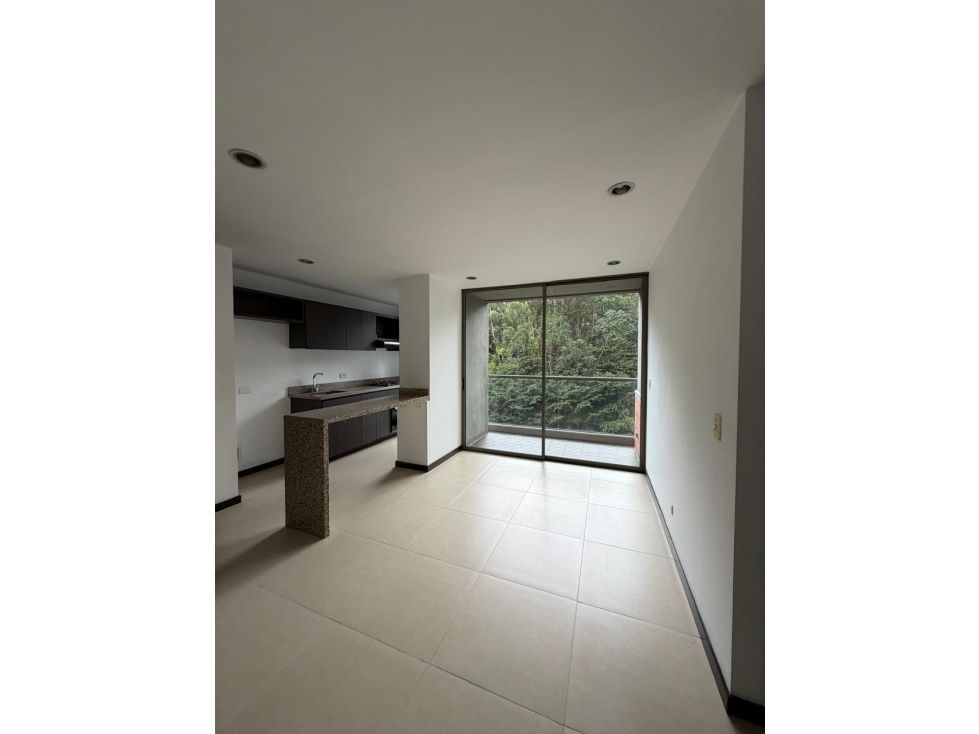 Apartamento en arriendo Antioquia Medellín Altos Del Poblado 67 m2 Habitaciones 2 Baños 2 Garajes 1 Precio $4000000