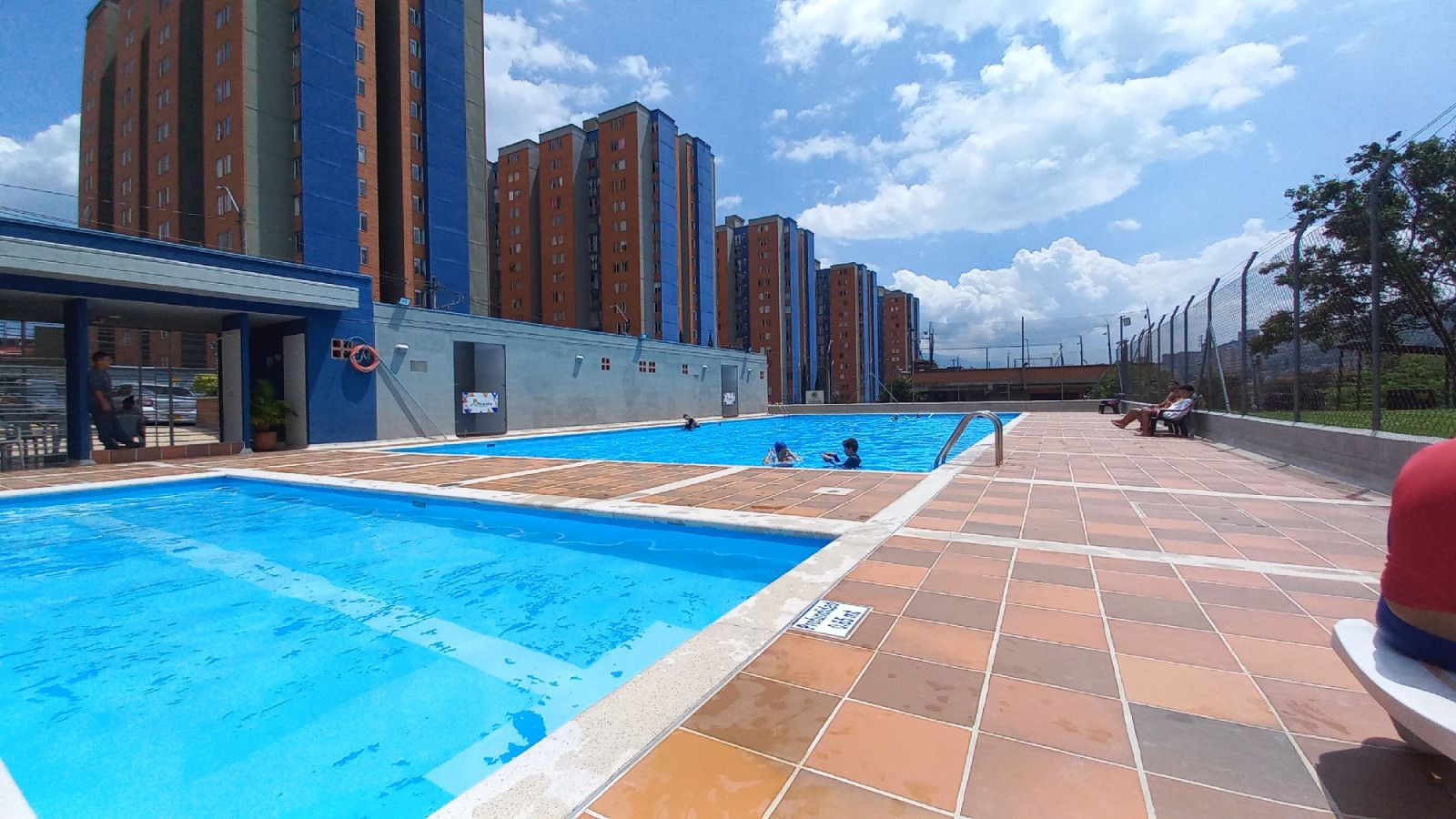 Apartamento en arriendo Antioquia Bello Asd 63 m2 Habitaciones 3 Baños 2 Garajes 1 Precio $1400000
