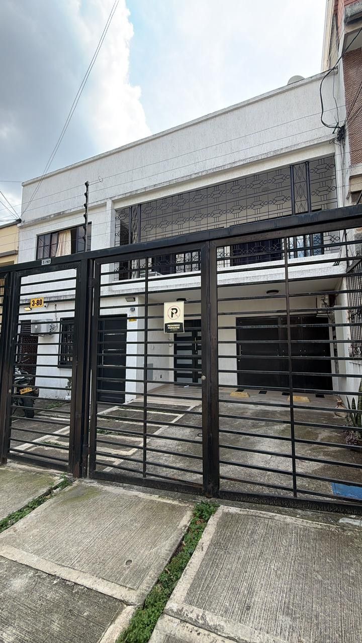 Apartamento en venta Valle Del Cauca Cali San Fernando Viejo 124 m2 Habitaciones 2 Baños 2 Garajes 0 Precio $445000000