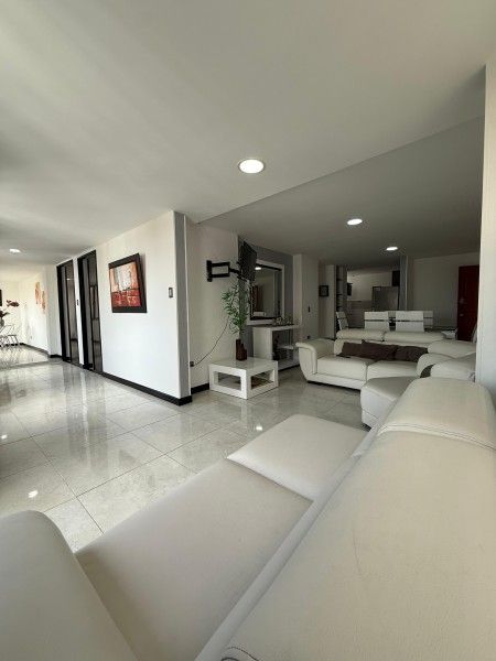 Apartamento en venta Valle Del Cauca Cali La Hacienda 110 m2 Habitaciones 2 Baños 2 Garajes 1 Precio $480000000