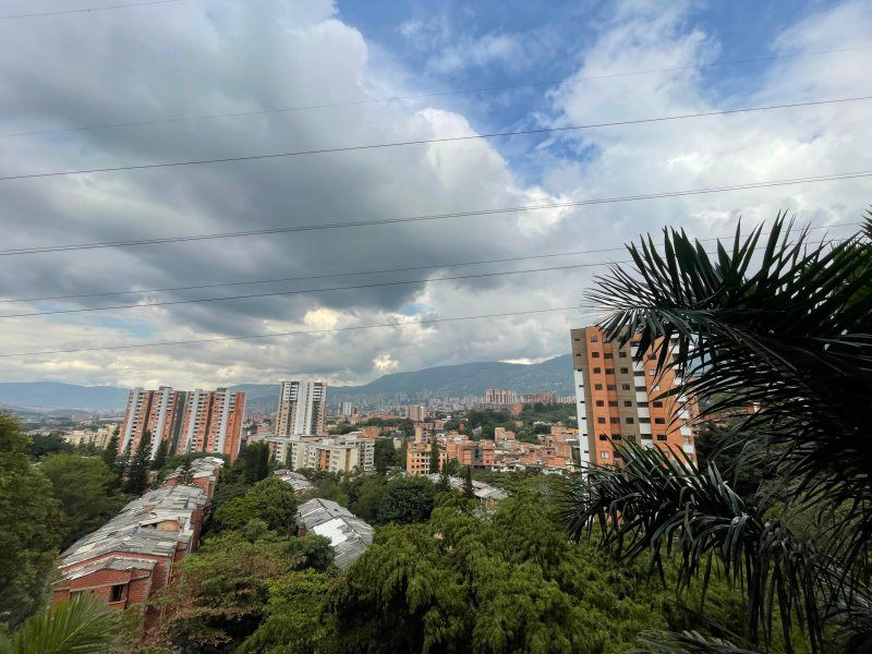 Apartamento en venta Antioquia Envigado Loma Del Barro 66 m2 Habitaciones 3 Baños 2 Garajes 0 Precio $400000000
