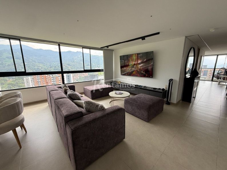 Apartamento en arriendo Antioquia Envigado La Pradera 170 m2 Habitaciones 3 Baños 5 Garajes 2 Precio $13000000