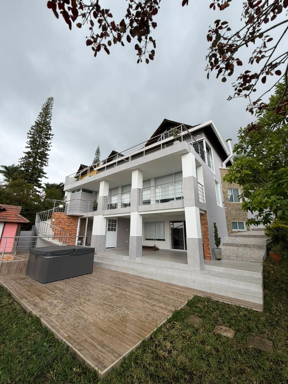 Casa Campestre en venta Santander Los Santos Los Santos 350 m2 Habitaciones 5 Baños 5 Garajes 1 Precio $1686000000