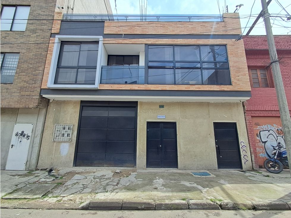 Local en arriendo Cundinamarca Bogotá Santa Fe 294 m2 Habitaciones 0 Baños 1 Garajes 1 Precio $10000000