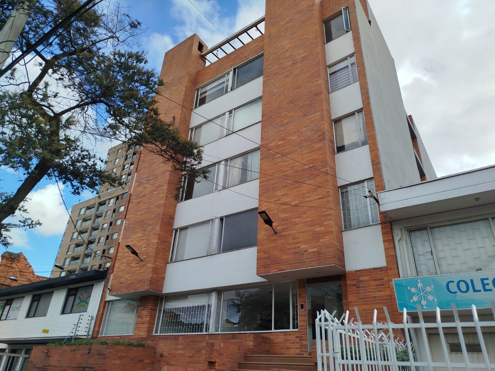 Apartamento en arriendo Cundinamarca Bogotá Quinta Camacho 60 m2 Habitaciones 2 Baños 1 Garajes 1 Precio $2800000