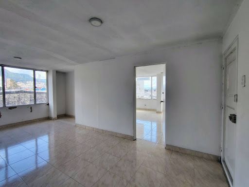 Oficina en arriendo Cundinamarca Bogotá Paloquemao 28 m2 Habitaciones 0 Baños 2 Garajes 0 Precio $800000