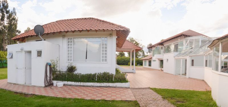 Casa en arriendo Cundinamarca Cajicá El Misterio 865 m2 Habitaciones 11 Baños 10 Garajes 12 Precio $25000000