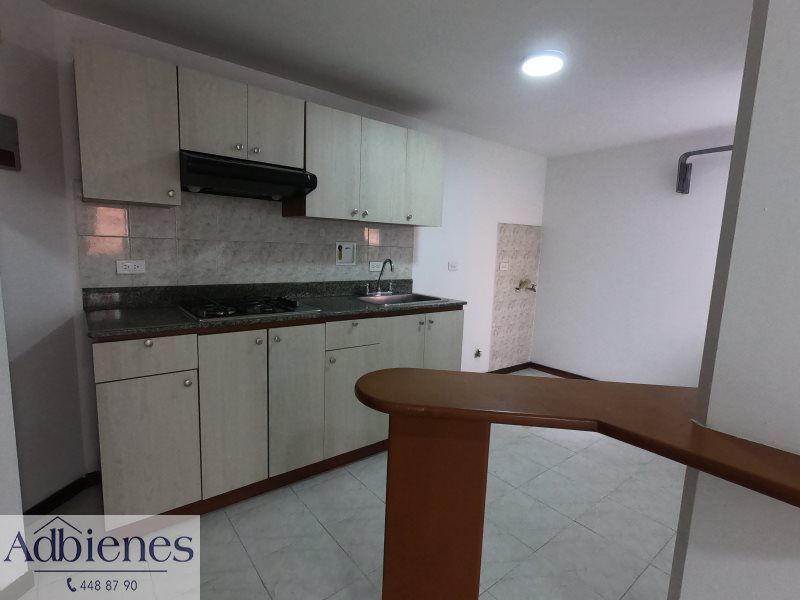 Apartamento en arriendo Antioquia Medellín Asomadera No2 57 m2 Habitaciones 2 Baños 2 Garajes 1 Precio $2500000