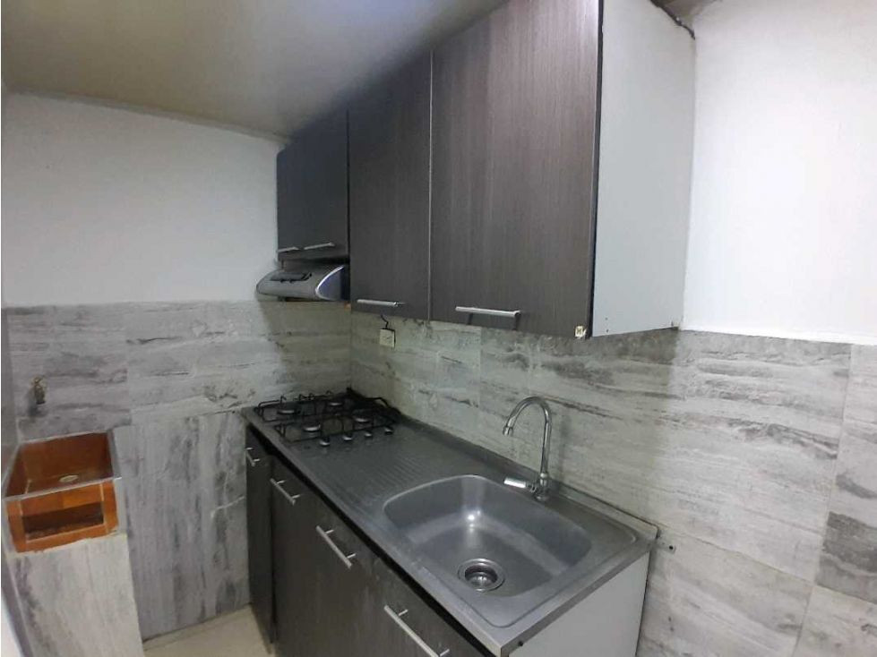 Apartaestudio en arriendo Antioquia Medellín El Salvador 35 m2 Habitaciones 1 Baños 1 Garajes 0 Precio $850000