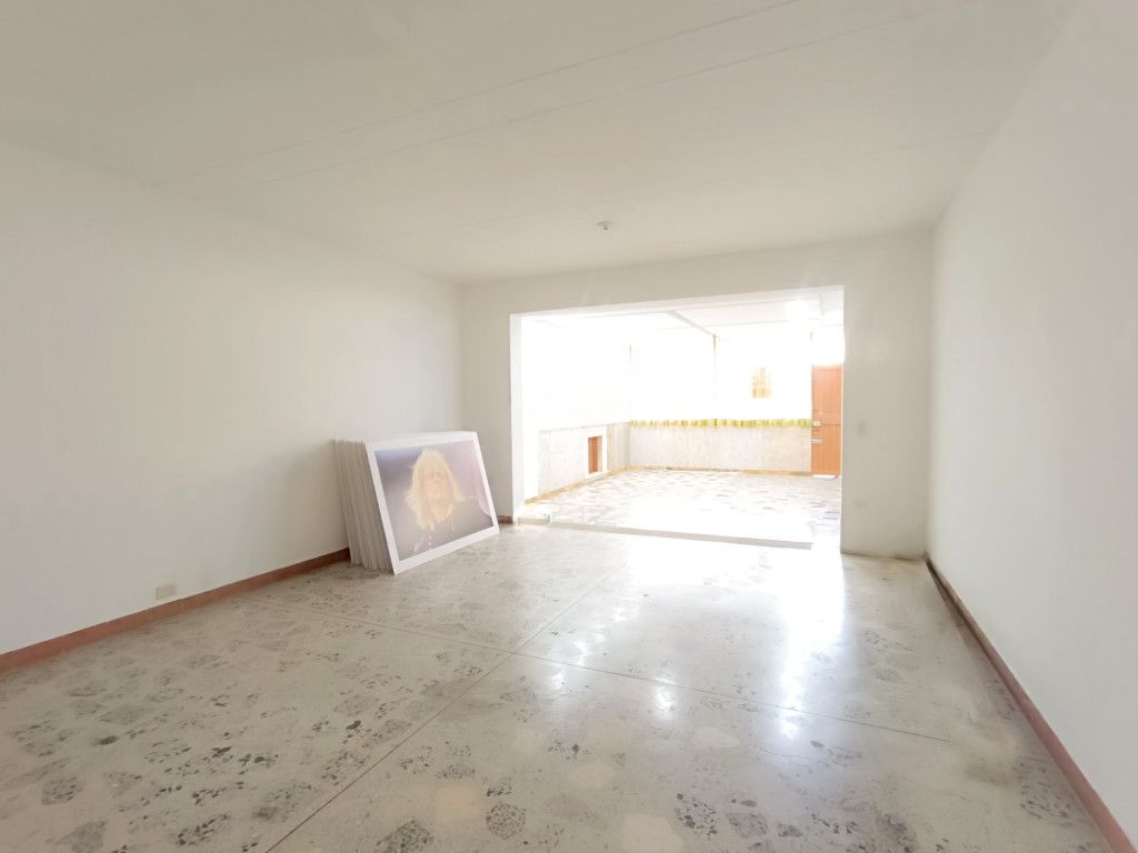 Local en arriendo Cundinamarca Bogotá Prado Veraniego 144 m2 Habitaciones 0 Baños 2 Garajes 0 Precio $5000000