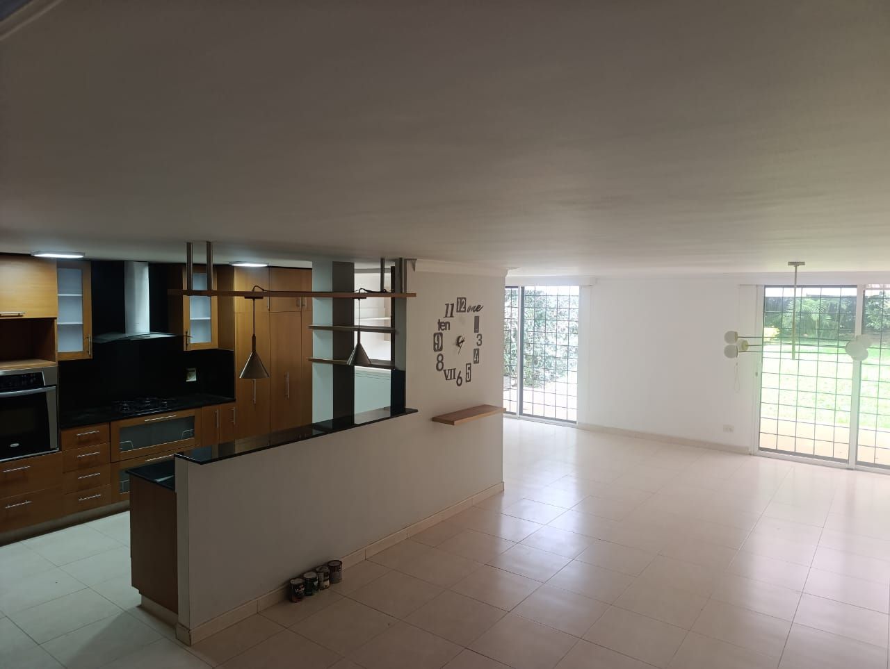 Casa en arriendo Antioquia Medellín El Tesoro 250 m2 Habitaciones 3 Baños 4 Garajes 2 Precio $11300000