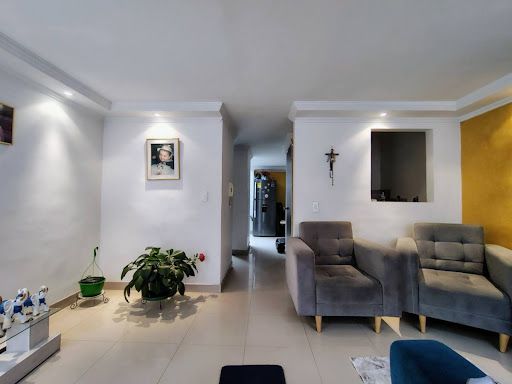 Casa en venta Cundinamarca Bogotá Cr Aticos De La Sabana 75 m2 Habitaciones 4 Baños 2 Garajes 1 Precio $400000000