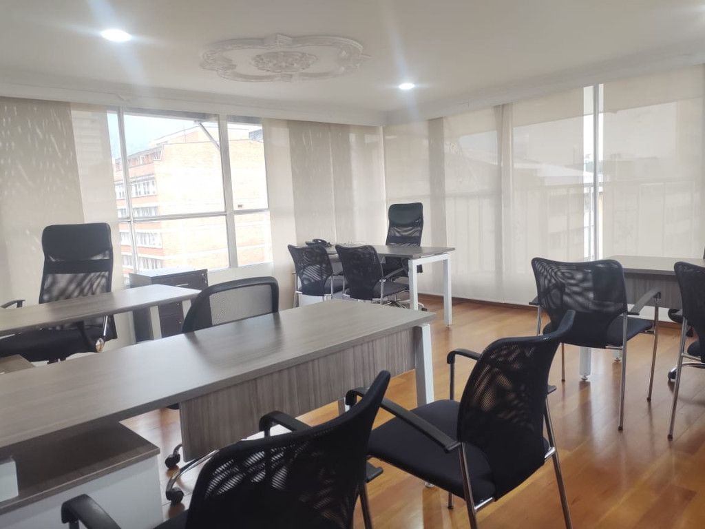 Oficina en venta Cundinamarca Bogotá La Veracruz 211 m2 Habitaciones 0 Baños 4 Garajes 0 Precio $550000000