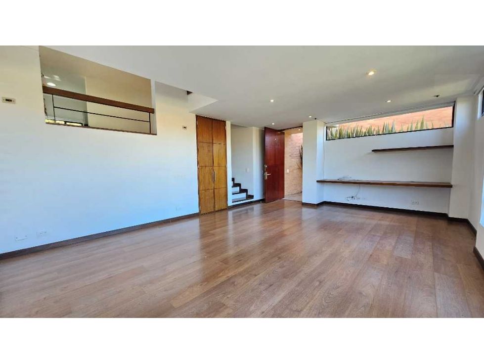 Casa en arriendo Cundinamarca Chía Chia 176 m2 Habitaciones 3 Baños 4 Garajes 4 Precio $7100000