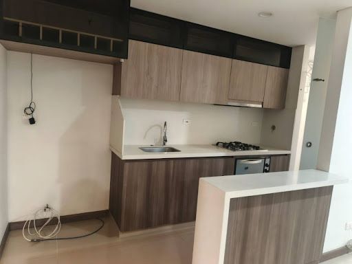 Apartamento en arriendo Antioquia Medellín Ferreni 88 m2 Habitaciones 3 Baños 2 Garajes 1 Precio $3500000