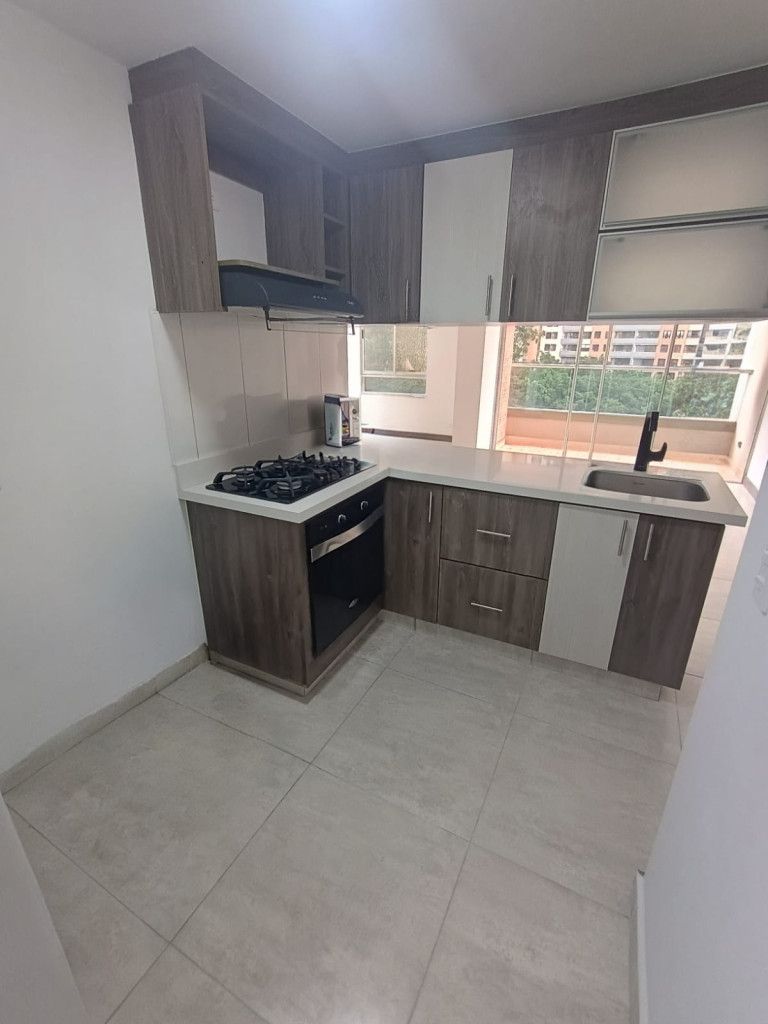 Apartamento en arriendo Antioquia Envigado El Chinguí 60 m2 Habitaciones 2 Baños 2 Garajes 1 Precio $2700000