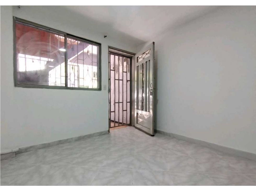Apartaestudio en arriendo Antioquia Medellín Los Alcazares 42 m2 Habitaciones 1 Baños 1 Garajes 0 Precio $1350000