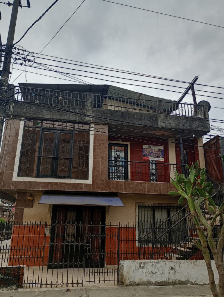 Apartamento en arriendo Valle Del Cauca Cali El Diamante 160 m2 Habitaciones 3 Baños 2 Garajes 0 Precio $1000000