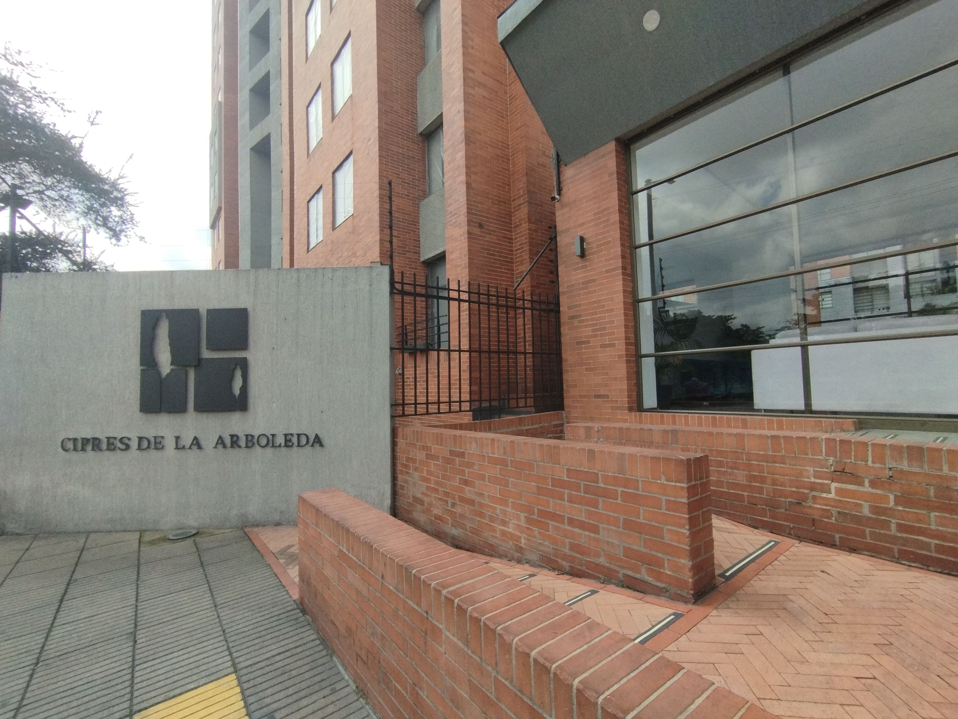 Apartamento en venta Cundinamarca Bogotá Ciudad Salitre Sur-oriental 97 m2 Habitaciones 3 Baños 3 Garajes 1 Precio $870000000