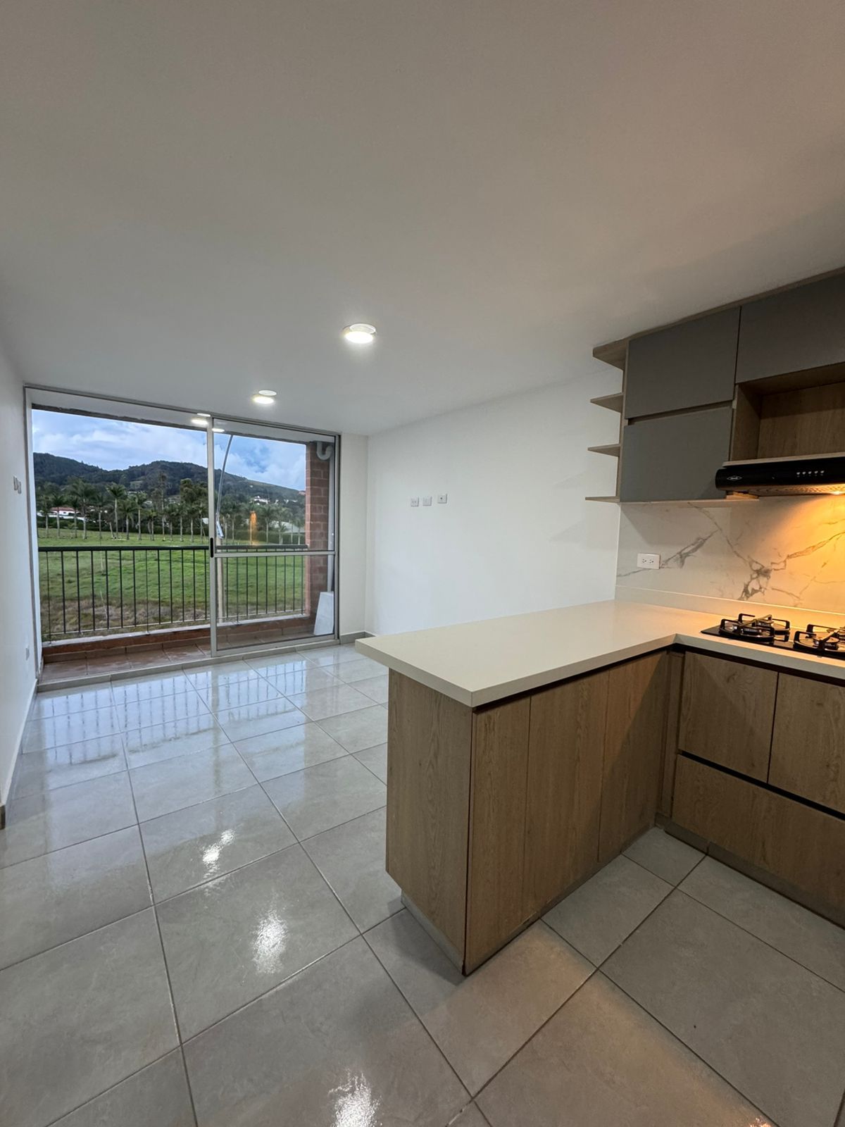 Apartamento en arriendo Antioquia La Ceja Centro 50 m2 Habitaciones 2 Baños 2 Garajes 0 Precio $1600000