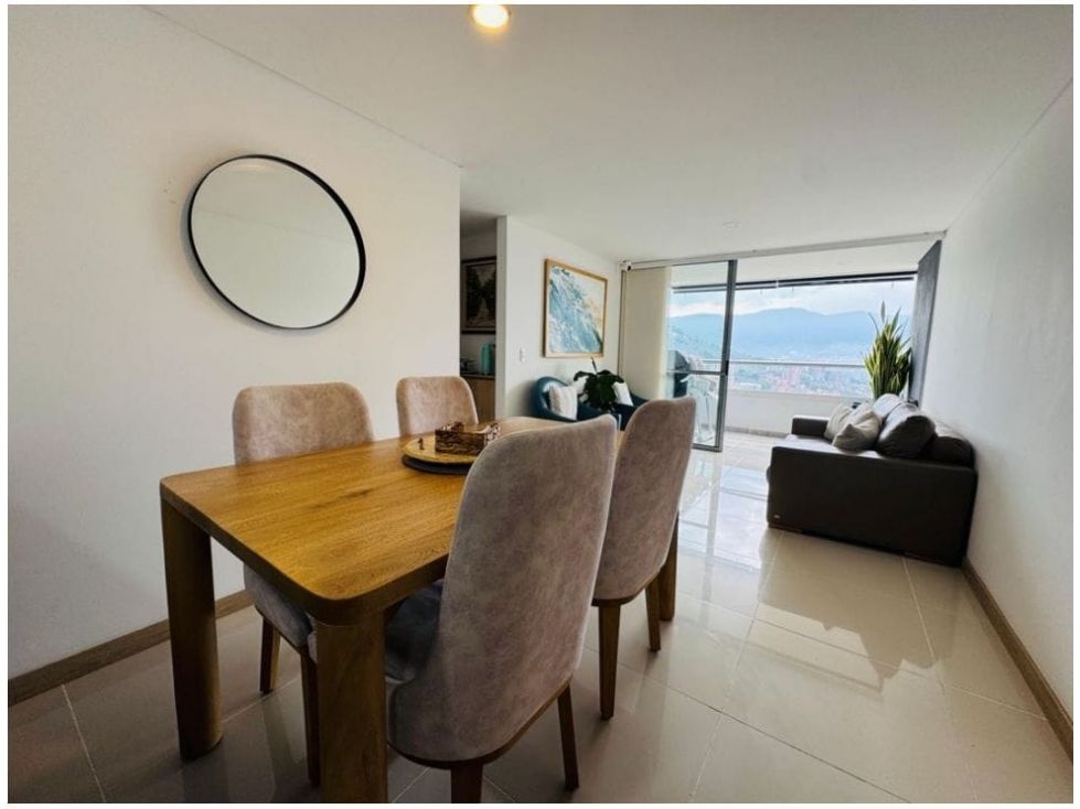 Apartamento en venta Antioquia Envigado El Chinguí 84 m2 Habitaciones 3 Baños 2 Garajes 1 Precio $710000000