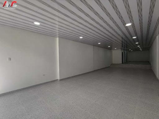 Local en arriendo Cundinamarca Bogotá Restrepo 127 m2 Habitaciones 0 Baños 2 Garajes 0 Precio $3450000