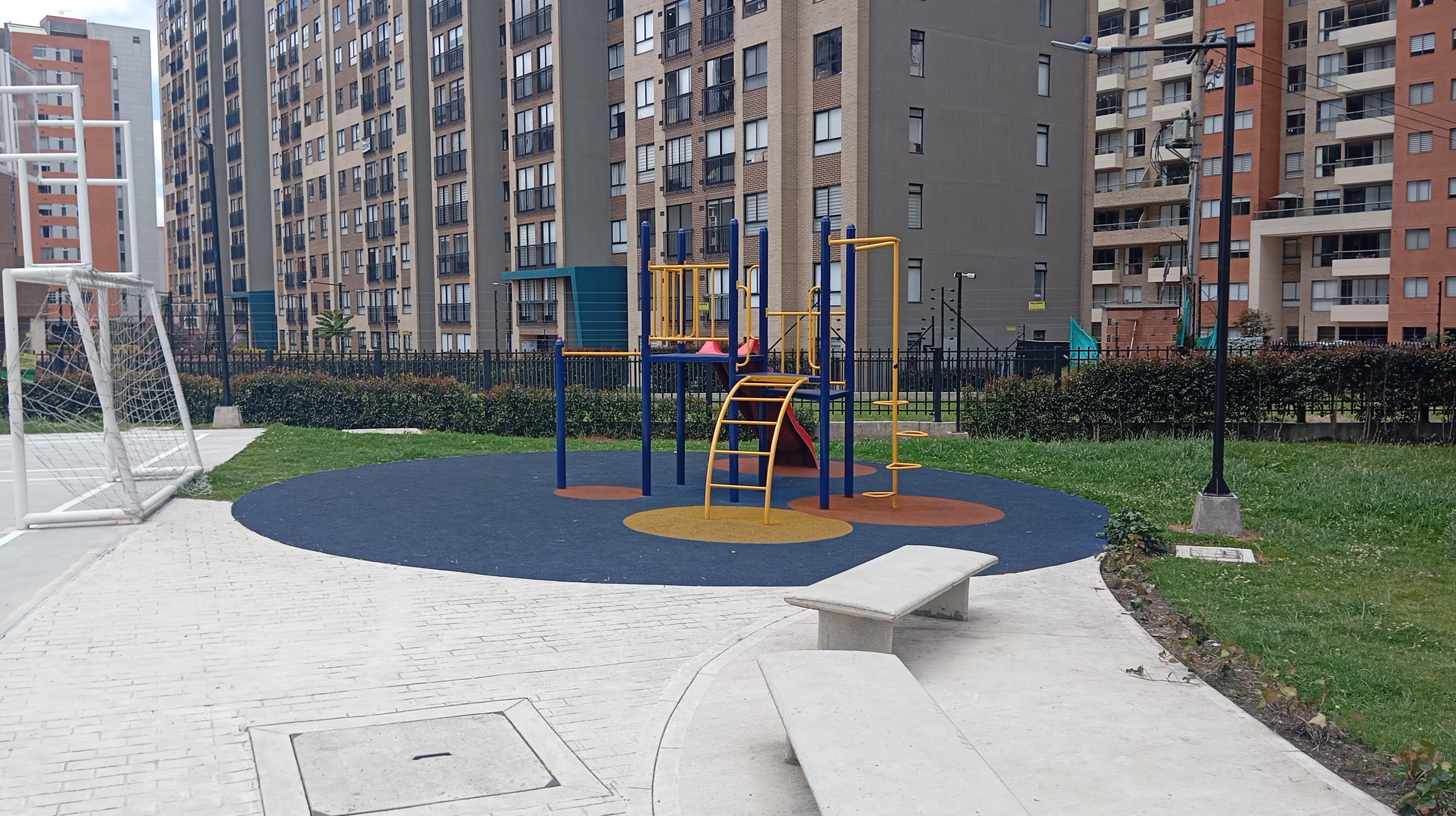 Apartamento en venta Cundinamarca Bogotá Prado Veraniego Norte 73 m2 Habitaciones 3 Baños 2 Garajes 1 Precio $560000000