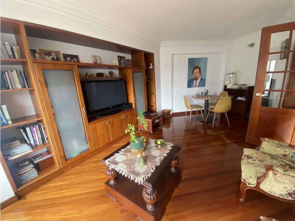 Apartamento en venta Cundinamarca Bogotá Country Club 260 m2 Habitaciones 3 Baños 4 Garajes 3 Precio $1750000000