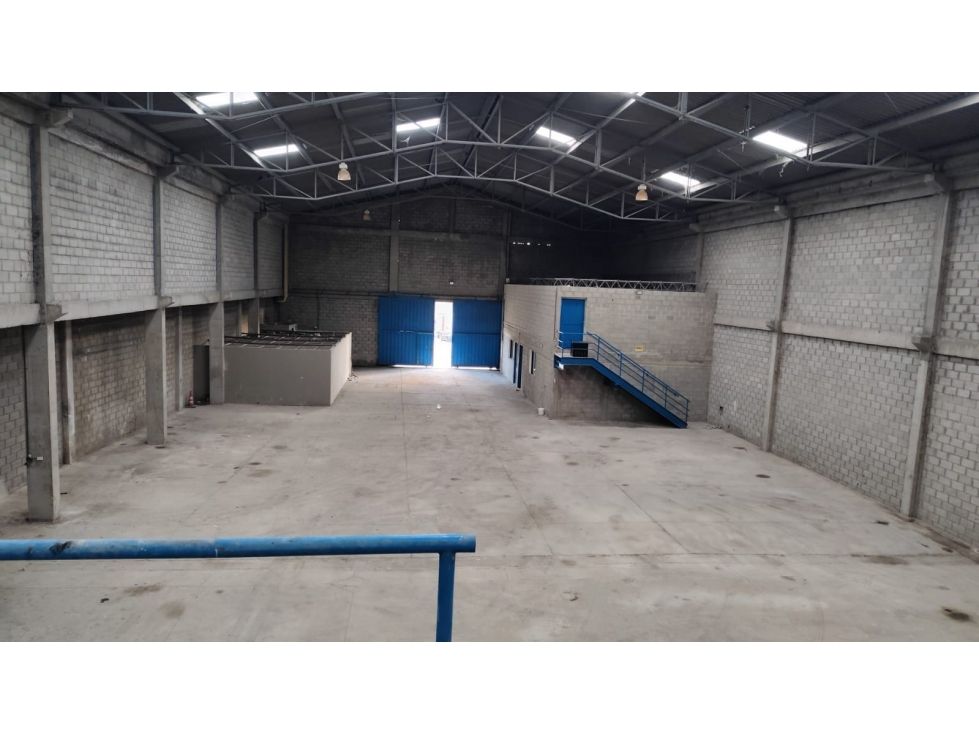 Bodega en arriendo o venta Atlántico Barranquilla Cr Villa Campestre 1422 m2 Habitaciones 0 Baños 2 Garajes 4 Precio venta $4552338000 Precio arriendo $38405000