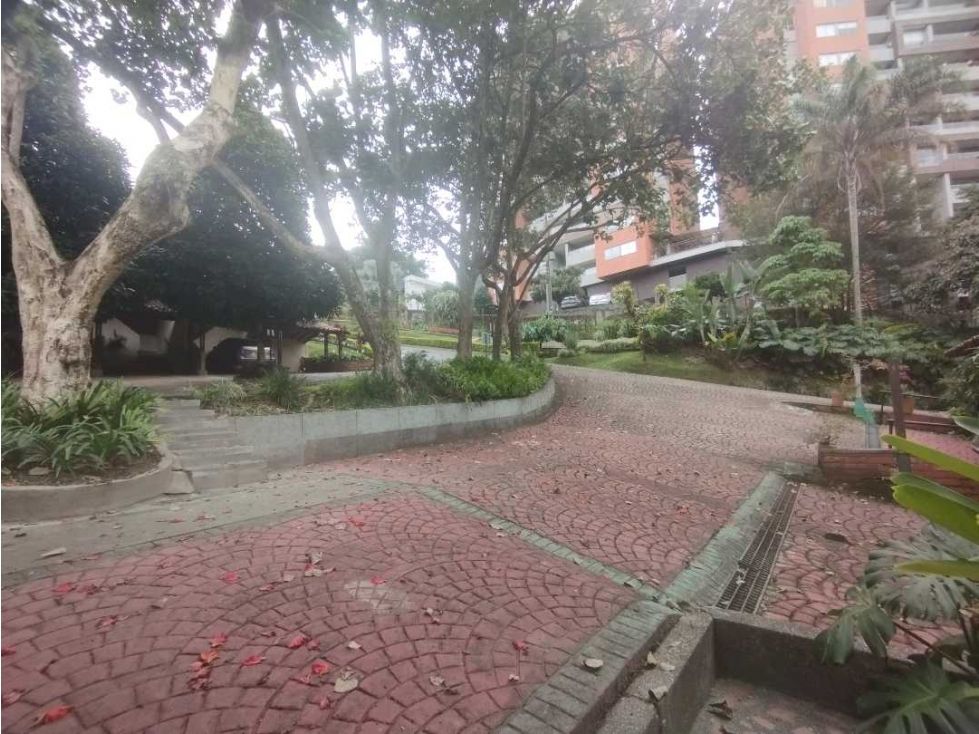 Casa en arriendo Antioquia Envigado La Inmaculada 260 m2 Habitaciones 4 Baños 4 Garajes 2 Precio $9400000