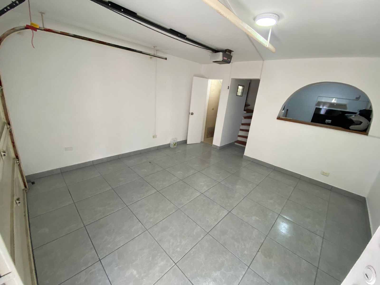 Casa en arriendo Antioquia Medellín Cristobal 80 m2 Habitaciones 2 Baños 3 Garajes 1 Precio $2600000