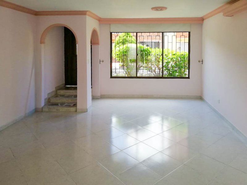 Casa en arriendo Antioquia Medellín El Velodromo 100 m2 Habitaciones 3 Baños 3 Garajes 1 Precio $5500000
