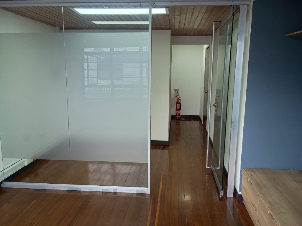Oficina en arriendo Cundinamarca Bogotá Las Américas 24 m2 Habitaciones 0 Baños 1 Garajes 0 Precio $990000