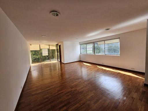 Oficina en arriendo Antioquia Medellín Las Lomas No1 55 m2 Habitaciones 0 Baños 2 Garajes 1 Precio $4400000