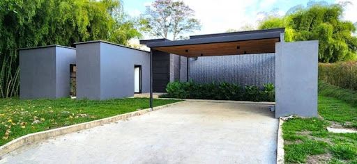 Casa en arriendo Risaralda Pereira Pereira 367 m2 Habitaciones 3 Baños 4 Garajes 3 Precio $11000000