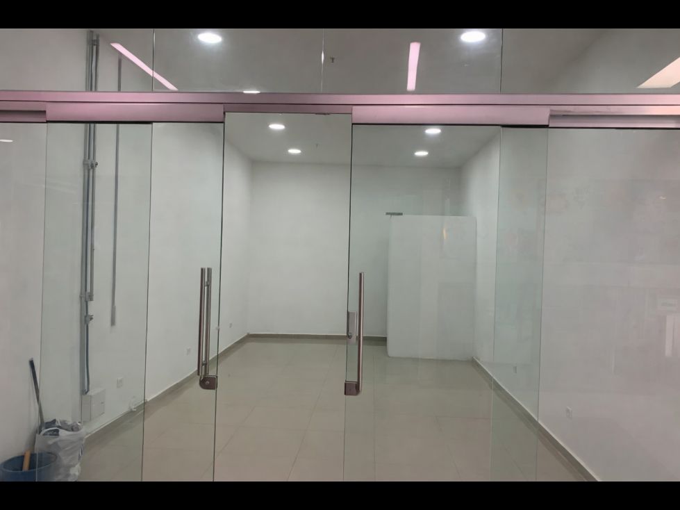 Local en venta Antioquia Medellín Bombona No1 30 m2 Habitaciones 0 Baños 0 Garajes 0 Precio $310000000