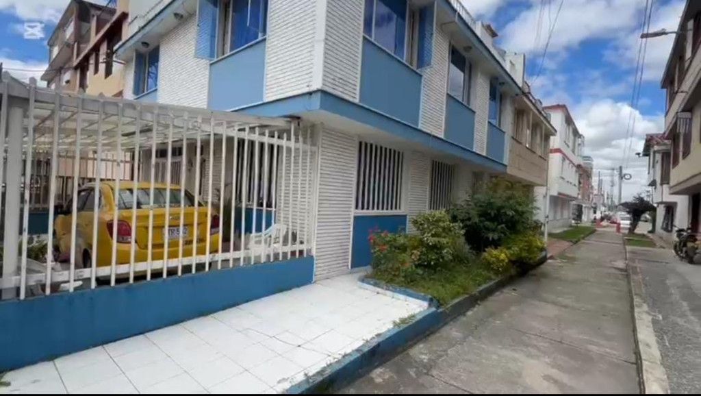 Casa en venta Cundinamarca Bogotá Santa Isabel Sur 280 m2 Habitaciones 5 Baños 4 Garajes 2 Precio $830000000