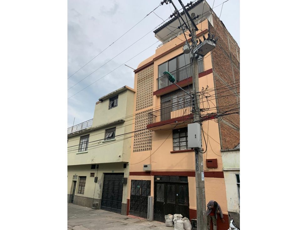 Edificio en venta Valle Del Cauca Cali Primero De Mayo 70 m2 Habitaciones 14 Baños 6 Garajes 3 Precio $650000000