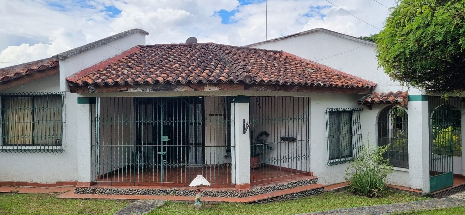 Casa en venta Valle Del Cauca Guadalajara De Buga La Merced 150 m2 Habitaciones 4 Baños 2 Garajes 1 Precio $380000000