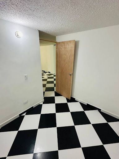 Apartamento en venta Antioquia Medellín Cucaracho 55 m2 Habitaciones 3 Baños 1 Garajes 0 Precio $270000000