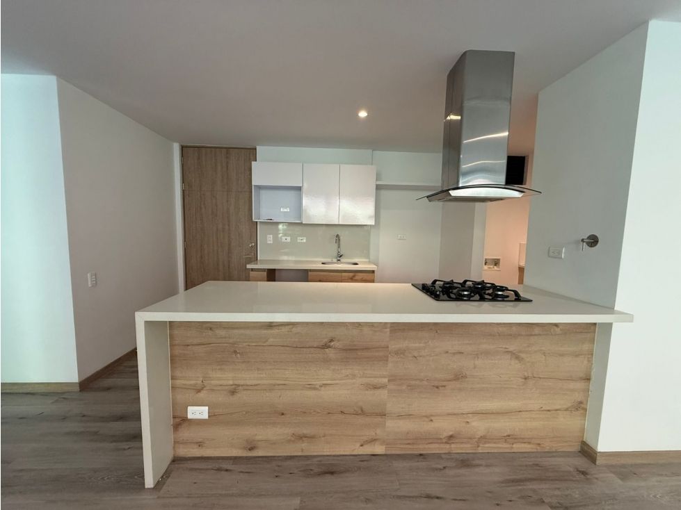 Apartamento en arriendo Antioquia El Retiro El Retiro 88 m2 Habitaciones 2 Baños 2 Garajes 1 Precio $3800000