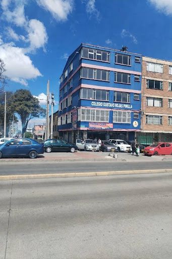 Edificio en venta Cundinamarca Bogotá Niza 850 m2 Habitaciones 8 Baños 11 Garajes 0 Precio $1950000000